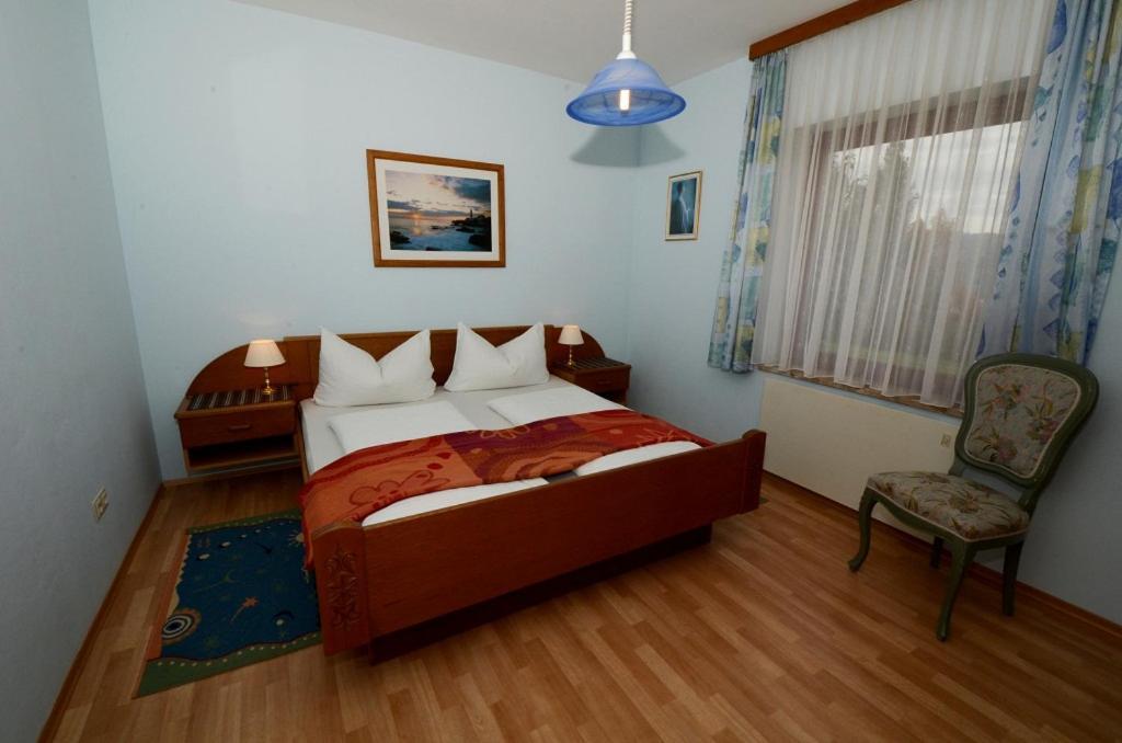 Ferienwohnungen Enzi Sekirn Экстерьер фото